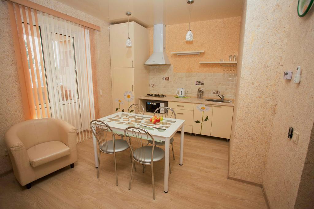 Molex Apartments 2 تشيرنيهيفسكا الغرفة الصورة