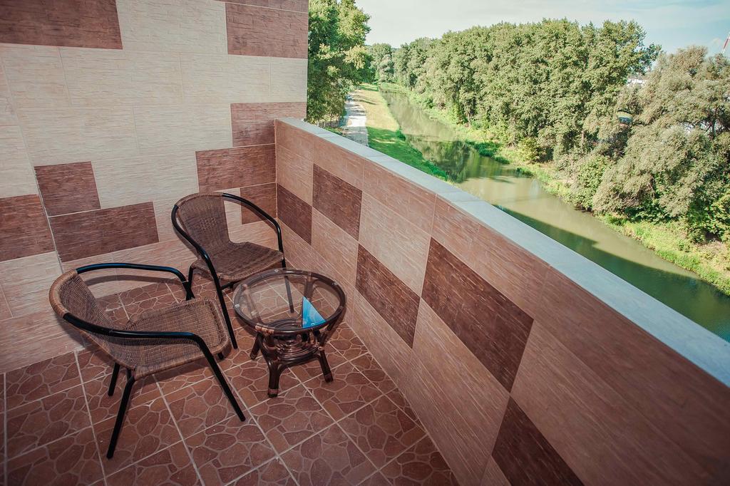 Molex Apartments 2 تشيرنيهيفسكا الغرفة الصورة
